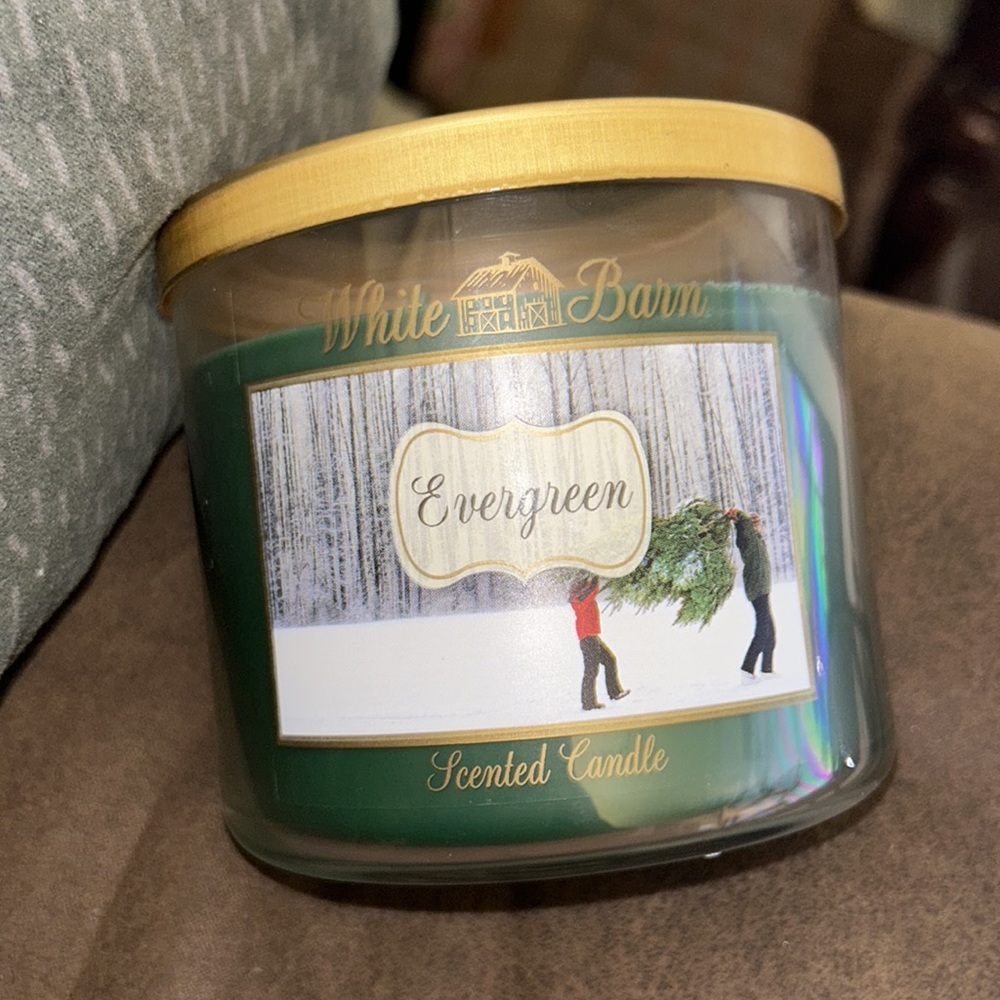 NWT Evergreen candle from White Barn - Picture 2 of 5